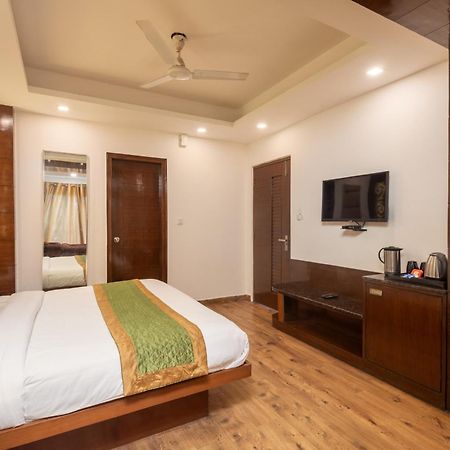Hotel 30 Degree North Массури Экстерьер фото